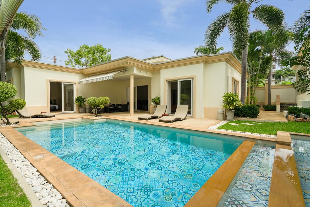 Luxury Pool Villa 3Br 6-8 Persons (Adults Only) Pattaya Exterior photo