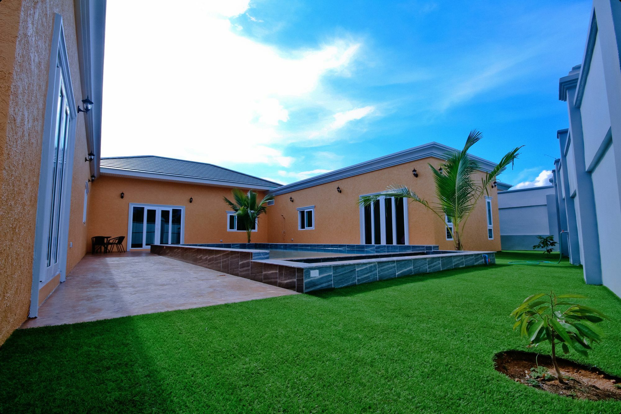 Luxury Pool Villa 3Br 6-8 Persons (Adults Only) Pattaya Exterior photo