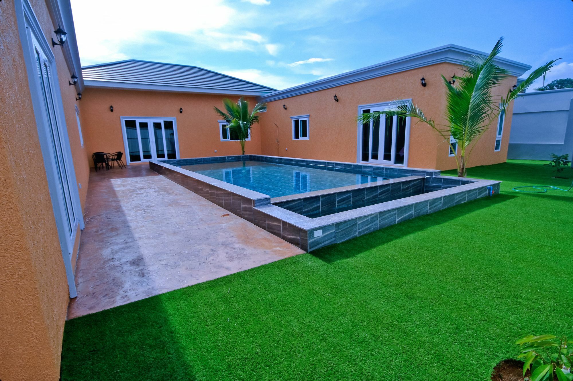 Luxury Pool Villa 3Br 6-8 Persons (Adults Only) Pattaya Exterior photo